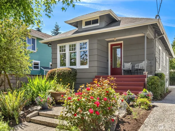 6719 9th Avenue NW, Seattle, WA 98117