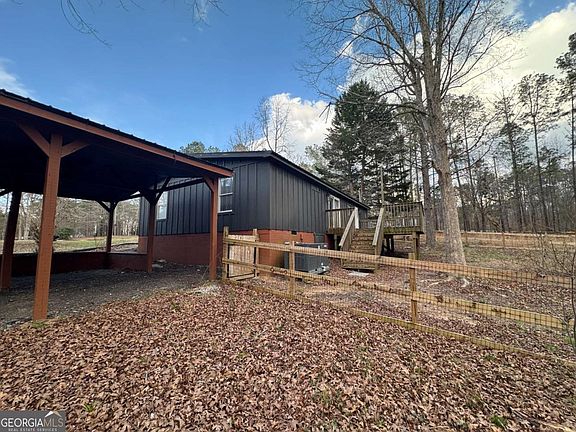 5th image of 163 Sanders Rd