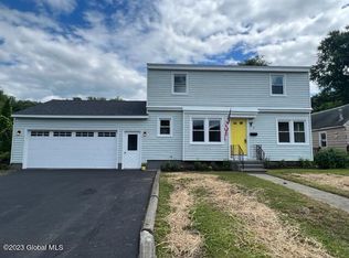 3 Moreau Dr, South Glens Falls, NY 12803