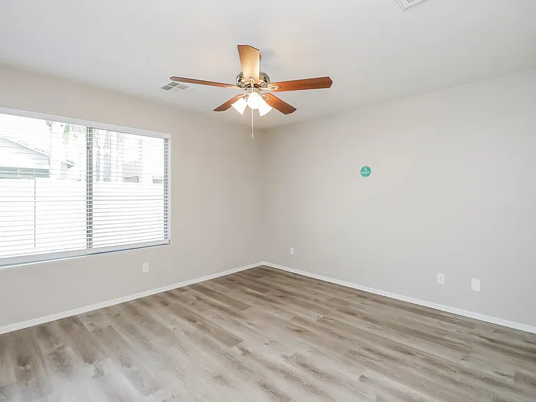2370 W Gold Dust Ave — Photo 9