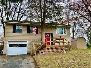 4224 Aurora Path, Liverpool, NY 13090