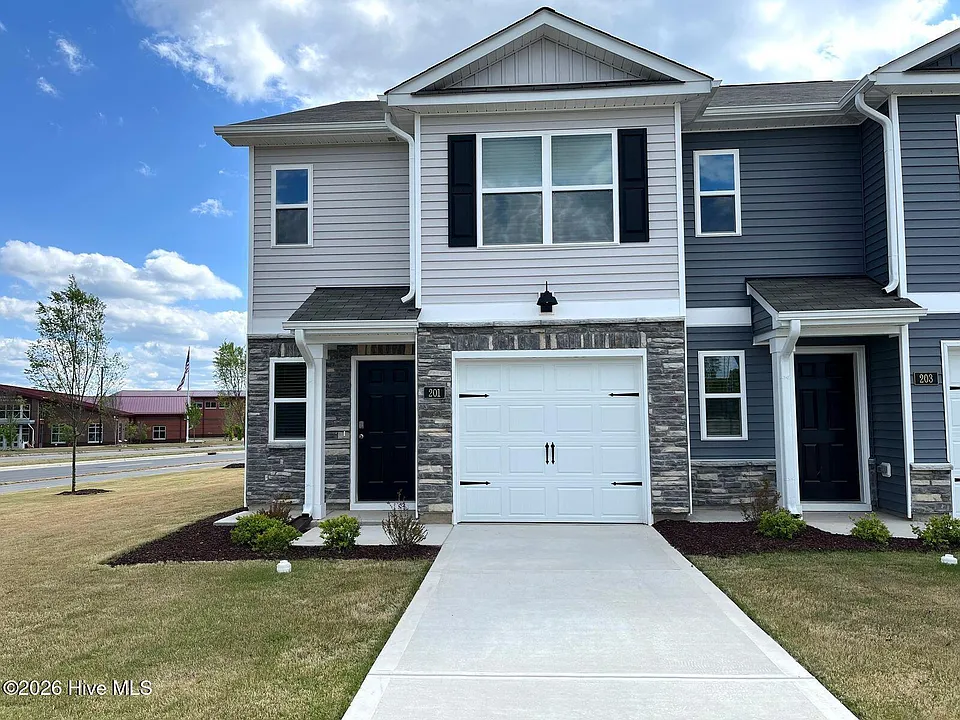 201 Maddox Dr