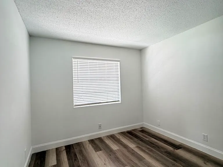 4749 Gladiator Cir — Photo 6