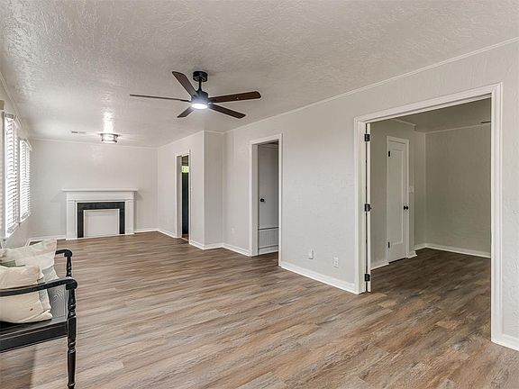 5th image of 2517 NW 35th St