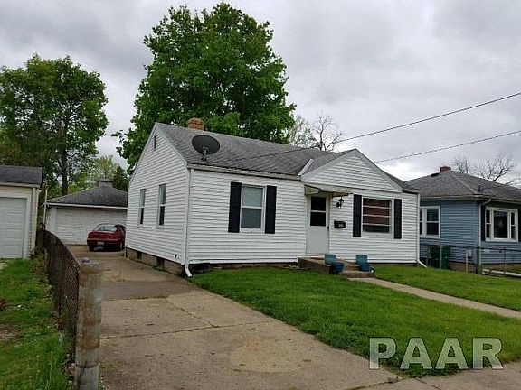 2nd image of 800 W Thrush Ave