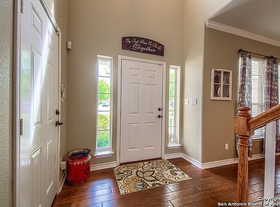 4th image of 9051 Broadmoor Bnd