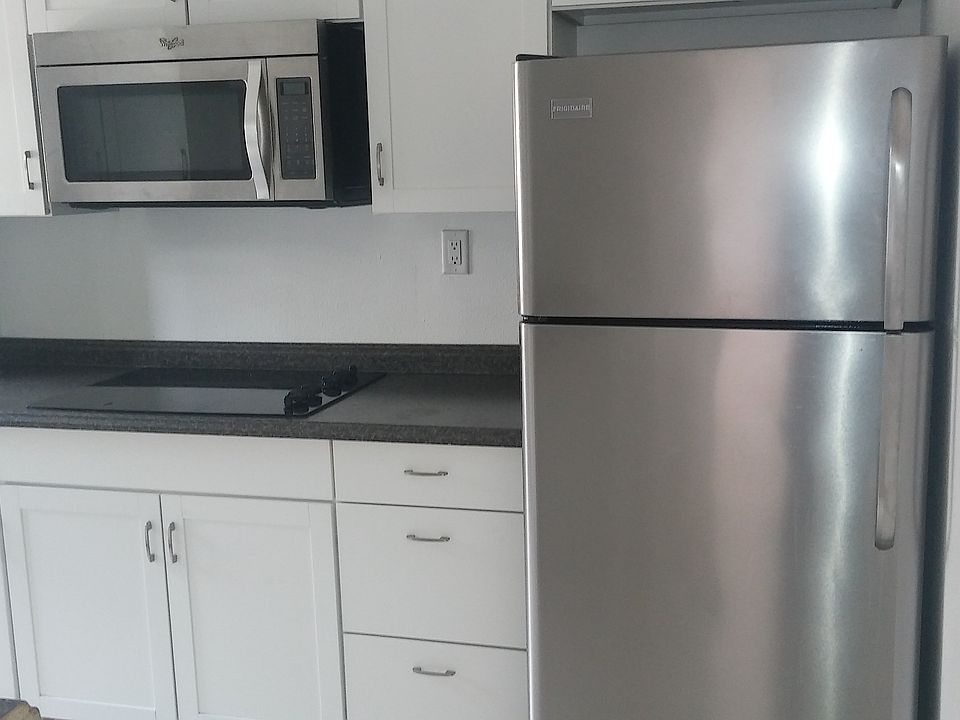 1st image of 237 Colonia Ln E #B