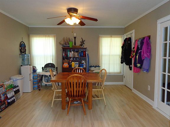 4th image of 2801 Bel Air Dr