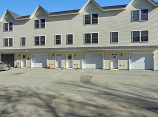 138 Exeter Rd APT 14, Epping, NH 03042