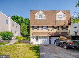 1718 N Hills Dr, Norristown, PA