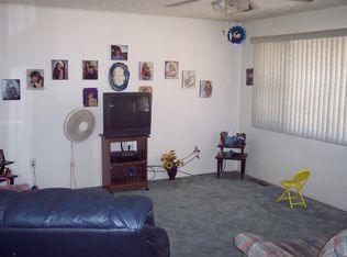 814 Johnson Ave, Larned, KS 67550