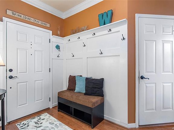 5th image of 5108 Creekwalk Ct