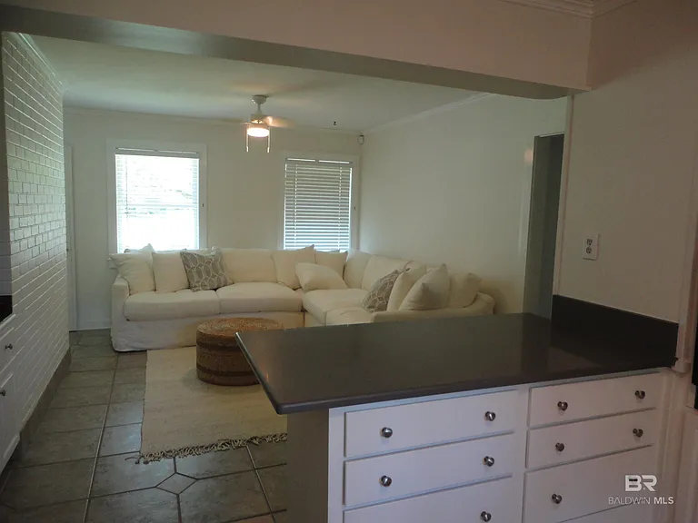 371 S Church St — Photo 6