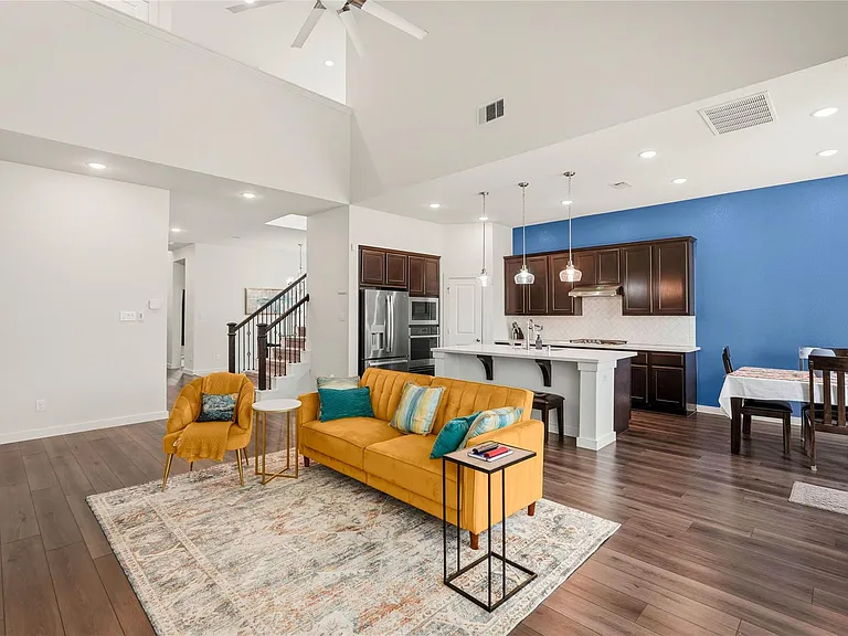 15647 Roscobie Park Dr — Photo 9