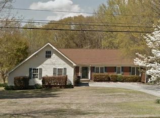 637 Grayson Pkwy, Grayson, GA 30017