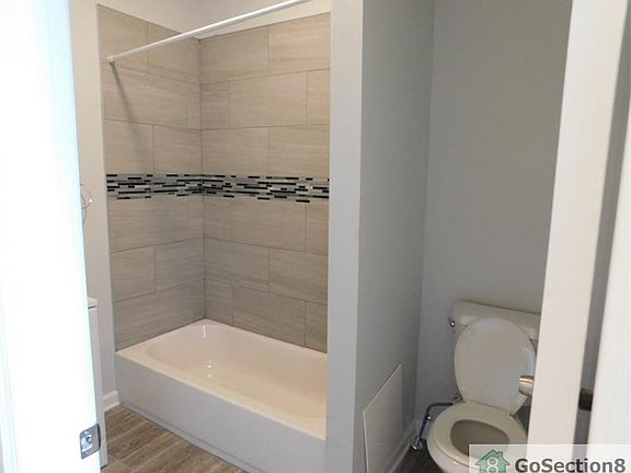 5th image of 1544 W Cumberland St