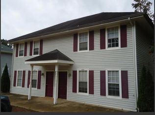 4714 Chariot Dr, Flowery Branch, GA 30542