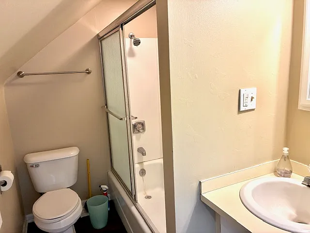 3255 Central St #2 — Photo 19