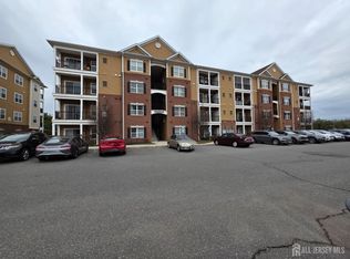 631 Strassle Way, South Plainfield, NJ 07080