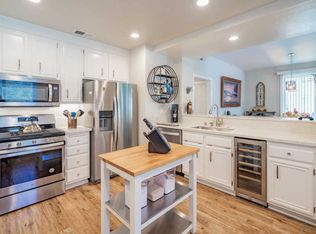 475 Kennerick Ln UNIT A, Simi Valley, CA 93065