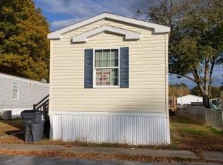 215 N Pecan Ct, Newport News, VA 23608