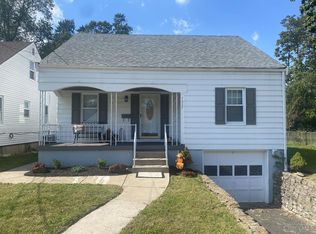 7027 Ellen Ave, Cincinnati, OH 45239