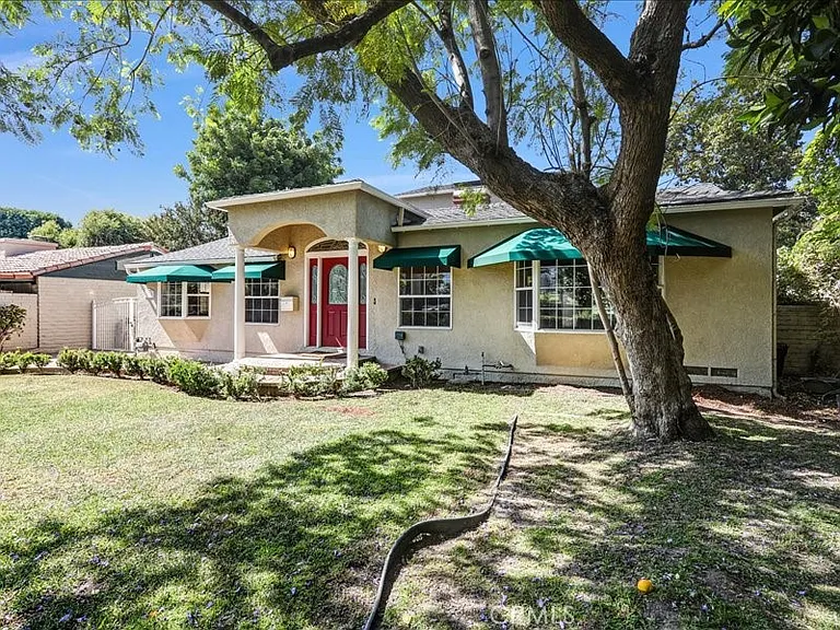 1315 W Valleyheart Dr — Photo 2