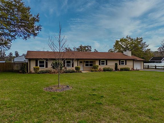 3rd image of 4112 Cooper Rd