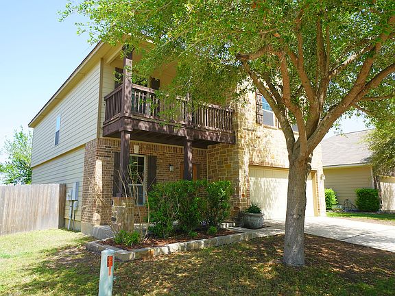 3rd image of 432 Stonebrook Dr