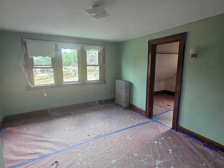 506 Springdale St — Photo 16