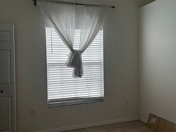 4th image of 8715 Lake Place Ln #6A