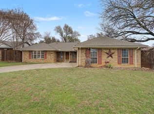 1213 Olmos Creek Pl, Denton, TX 76205