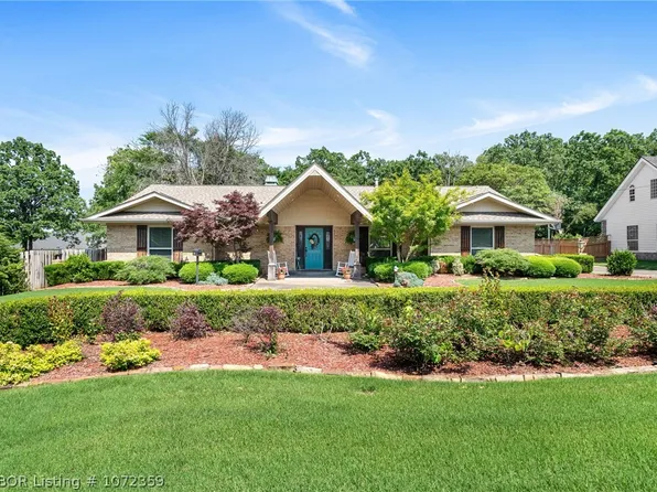 2705 S Waldron Rd, Fort Smith, AR 72903