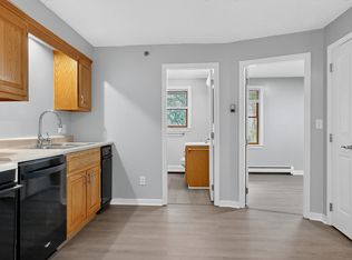 1 Ledgeview Ln #9, Bath, ME 04530