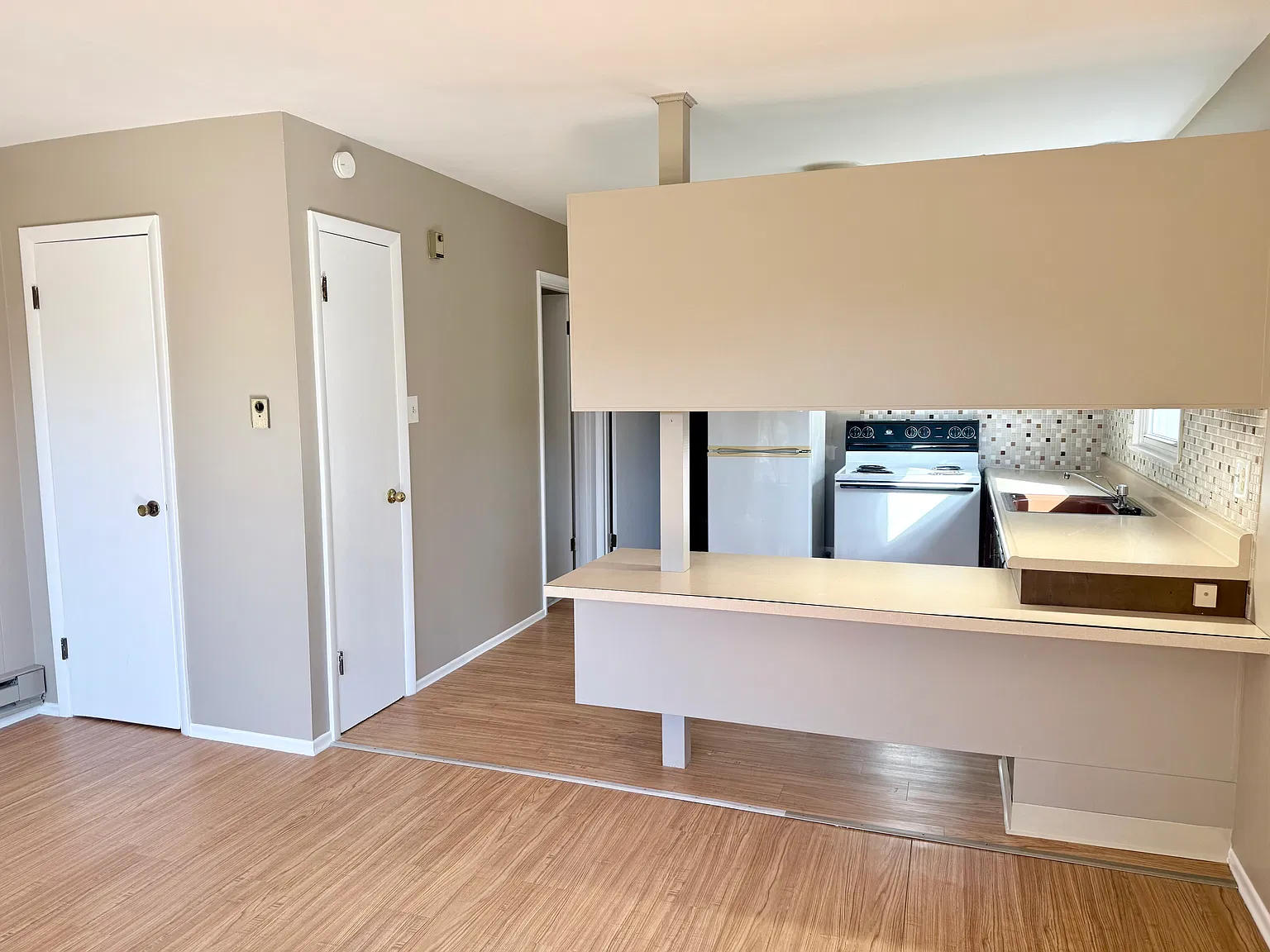 1 bed, 508 sqft, $1,000 — Photo 3