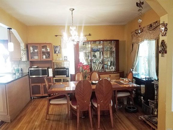 4th image of 8627 258th St