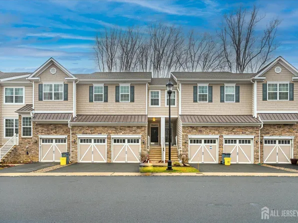 103 Pearce Ln S, Monmouth Junction, NJ 08852