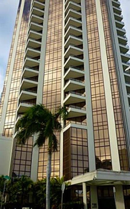 Front of Imperial Plaza