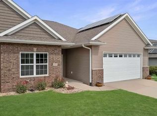 505 River Birch Run, Solon, IA 52333