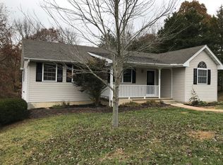 100 Cedar Park Dr, Linn, MO 65051