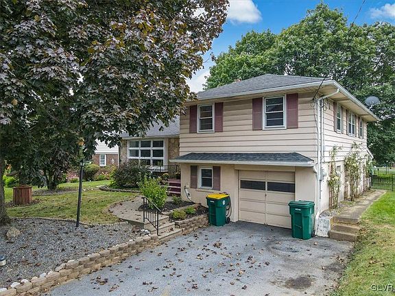 2nd image of 2664 Northampton St