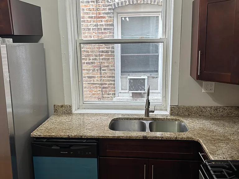 4915 N Drake Ave #1 — Photo 3