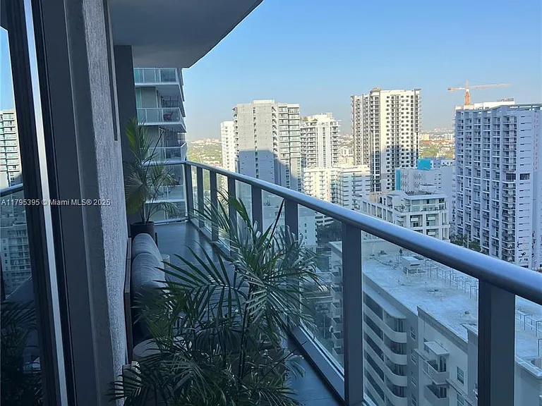 1100 S Miami Ave #2107 — Photo 5