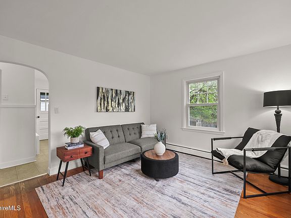 5th image of 66 Wilson St