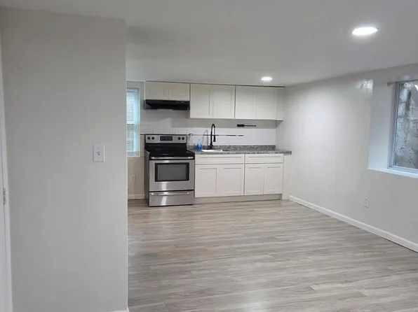 (undisclosed Address), Central Islip, NY 11722