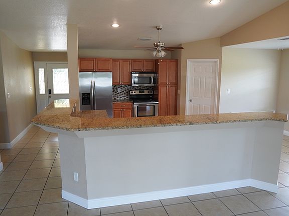 2nd image of 2808 Boulder Ct