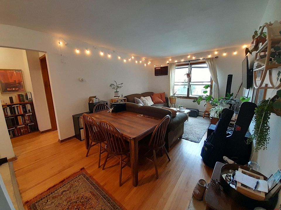 1st image of 2194 Lexington Ave N #8