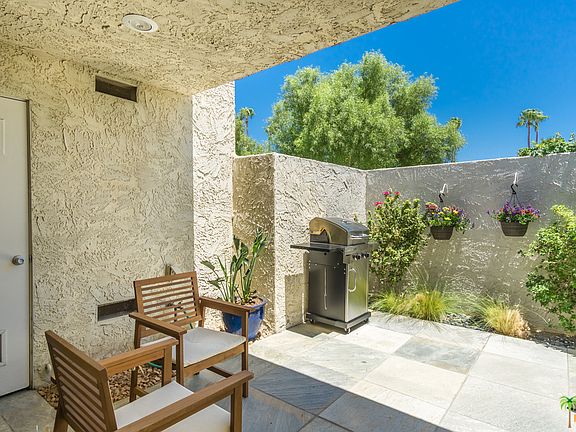 2nd image of 455 N Calle Rolph