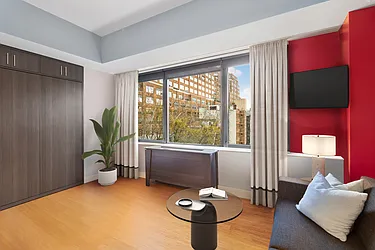 305 West 16th Street, #5B