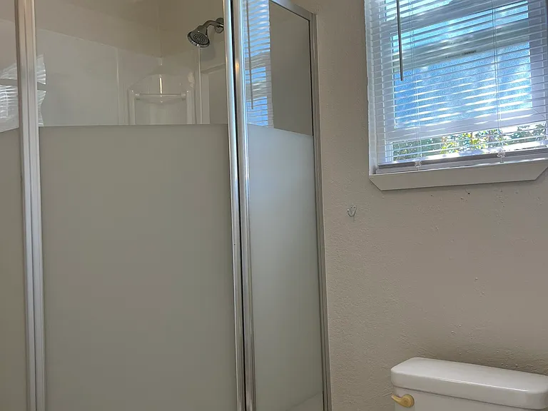 1809 Glendale Dr #1 — Photo 18